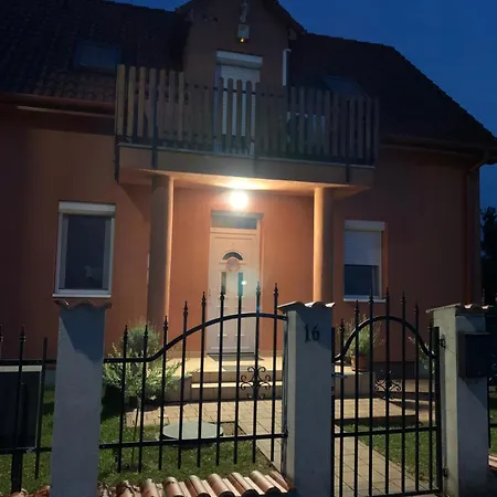 Feher Orchidea Apartman Egerszalok Exterior photo